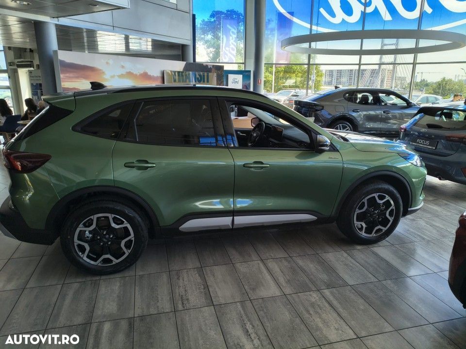 Ford Kuga - 2