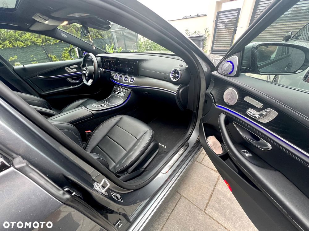 Mercedes-Benz Klasa E 300 AMG/Avantgarde - 6