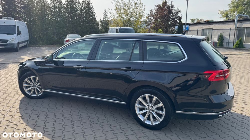 Volkswagen Passat 2.0 TSI (BlueMotion Technology) 4Motion DSG Highline - 10