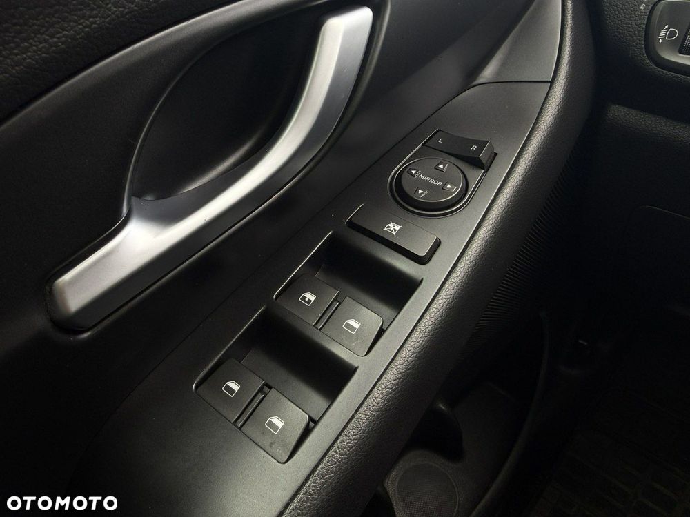 Hyundai i30 1.0 T-GDI Classic + - 16