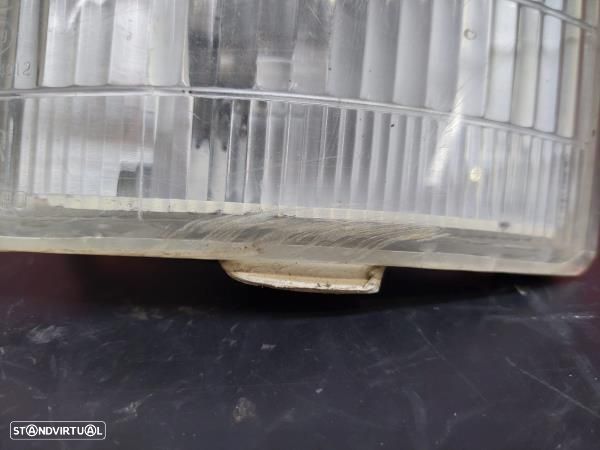 Farolim Mínimo Drt. Mitsubishi Canter Camião De Plataforma/Chassis (Fb - 3