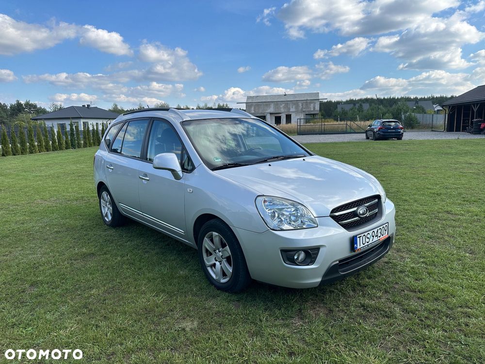 Kia Carens 2.0 CVVT LX Basis - 16