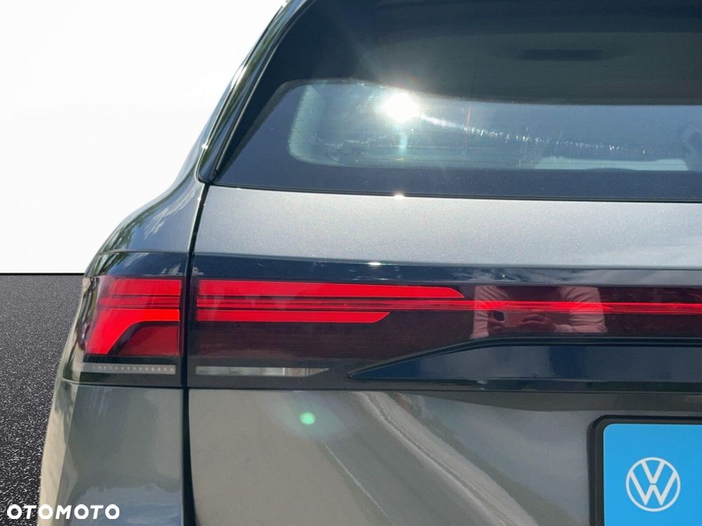 Volkswagen Passat - 14