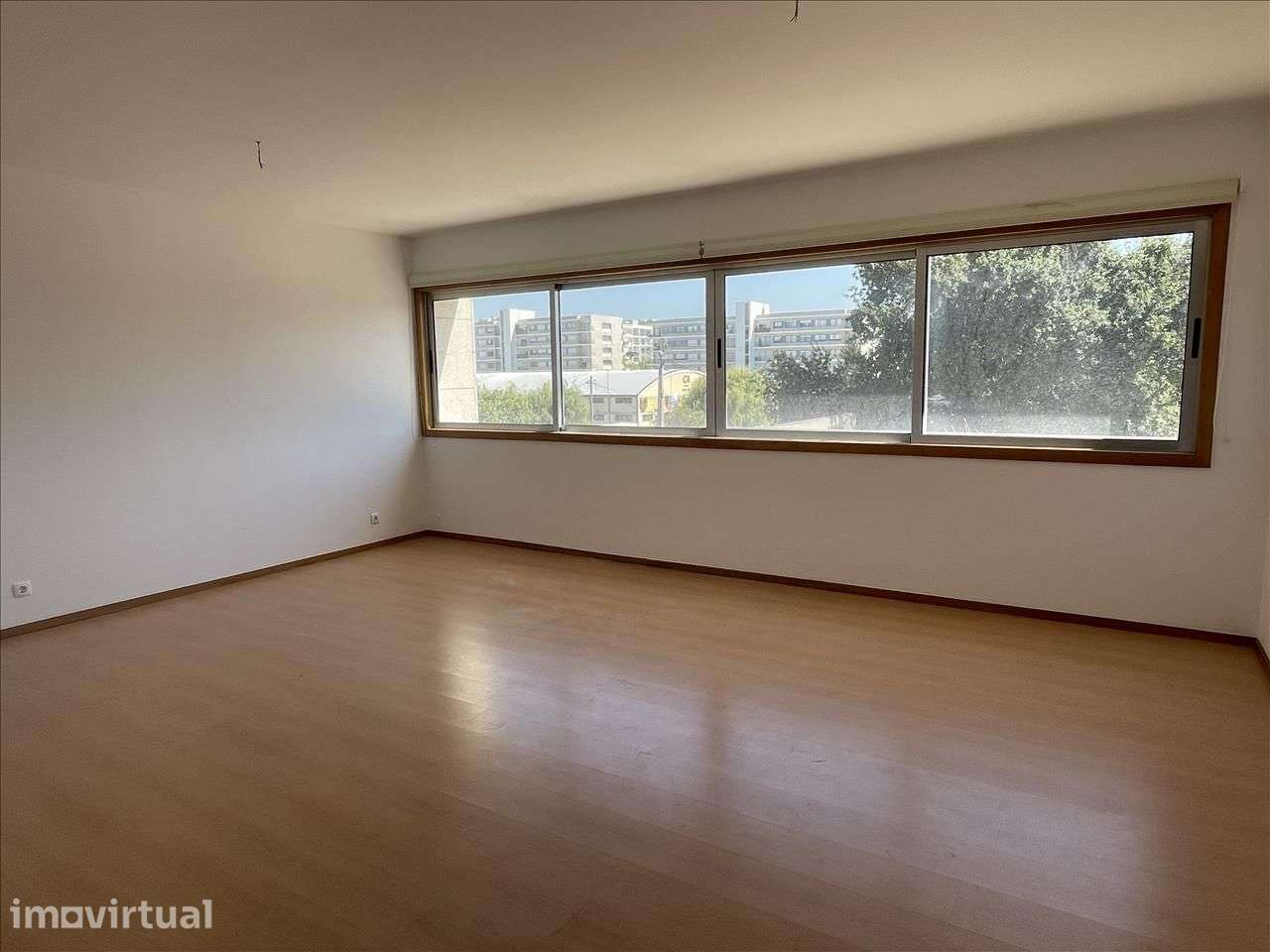 Oportunidade de investimento | Apartamento T3 espaçoso na Maia - Grande imagem: 3/21
