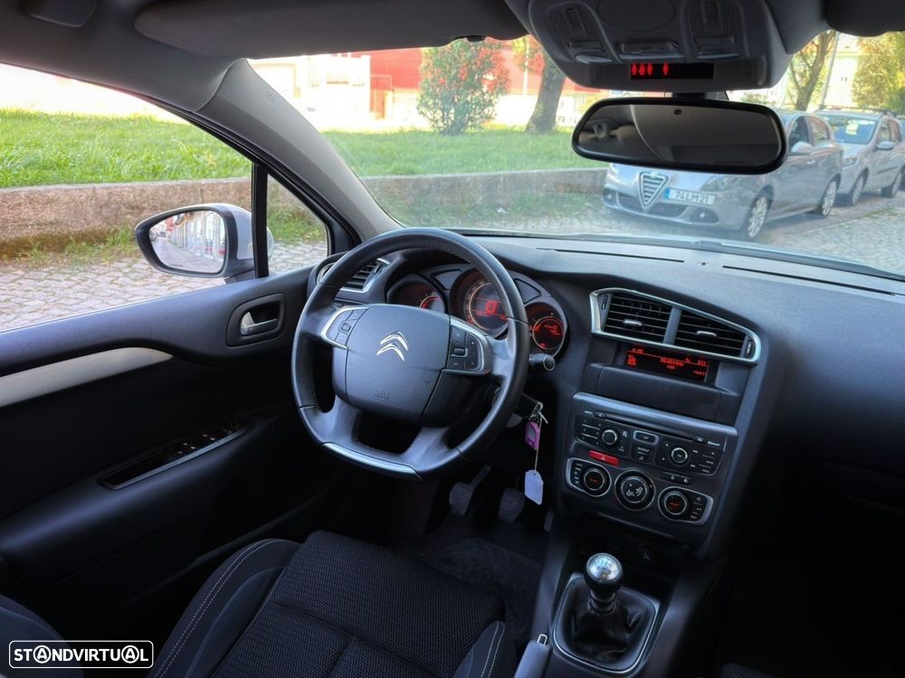 Citroën C4 1.6 e-HDi Exclusive - 16