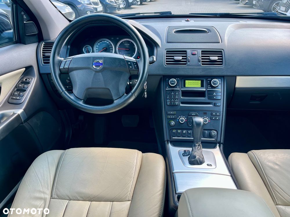 Volvo XC 90 - 13