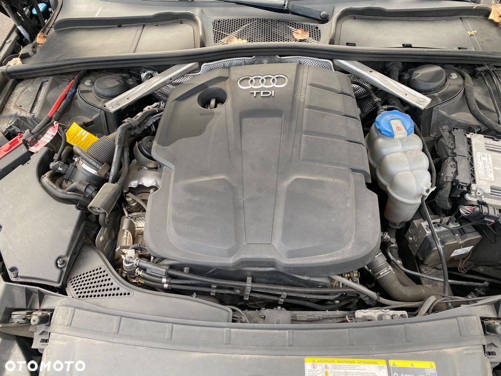 Audi A4 Avant 40 TDI quattro S tronic S line - 26