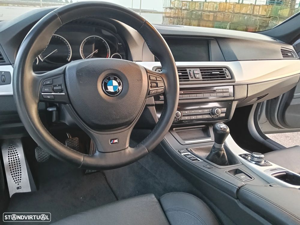BMW 525 d Pack M - 6