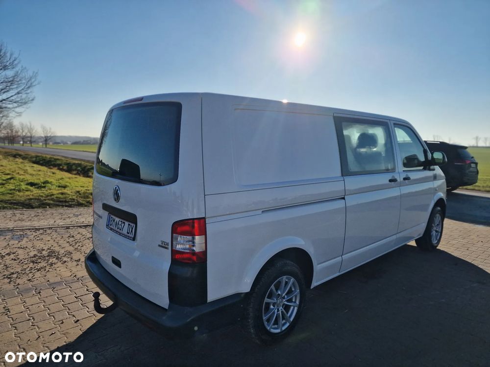 Volkswagen Transporter - 11