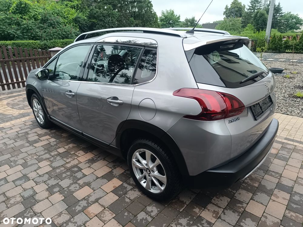 Peugeot 2008 1.6 BlueHDi Allure - 10