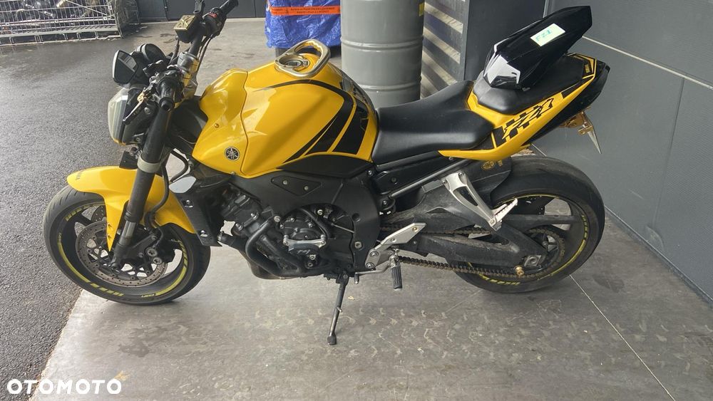 Yamaha FZ - 2