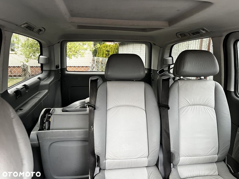 Mercedes-Benz Viano - 6