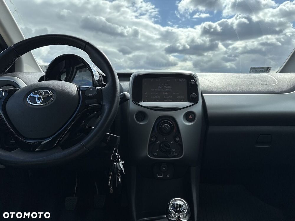 Toyota Aygo - 12
