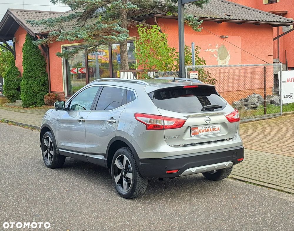 Nissan Qashqai 1.6 dCi Tekna - 5