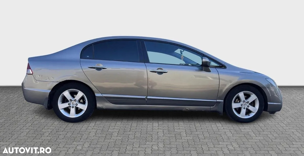 Honda Civic - 7