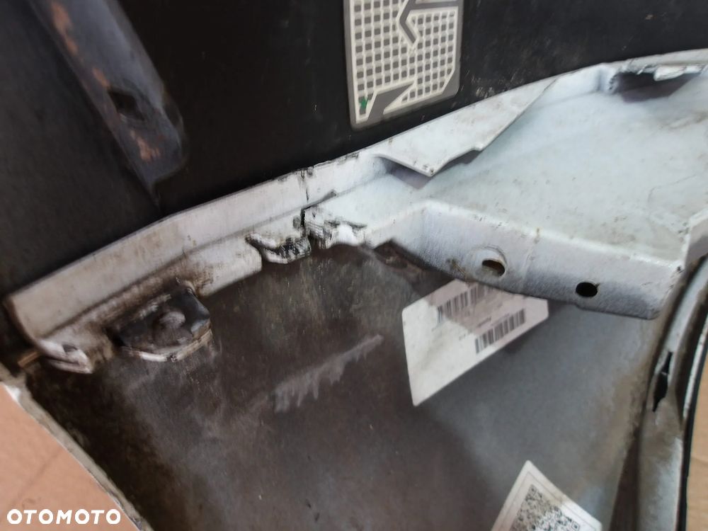 ZDERZAK TYLNY TYL PORSCHE MACAN 95B - 9