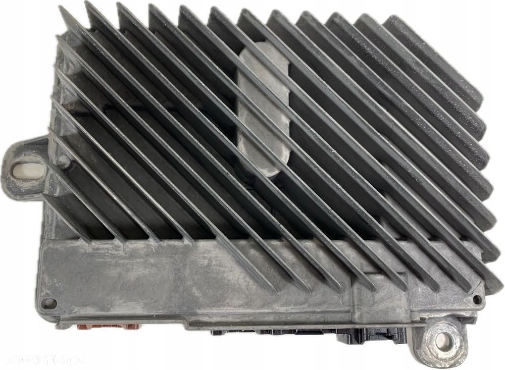 P2 CADILLAC ESCALADE IV 2014 - WZMACNIACZ AMPLITUNER DZWIĘKU 23425302 - 1