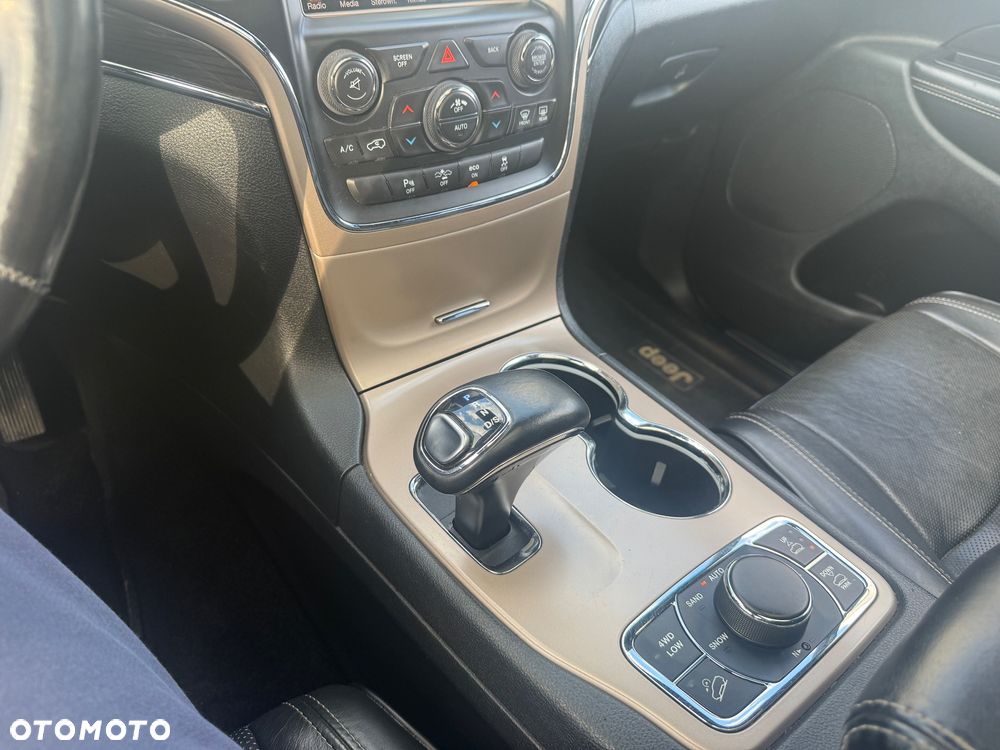 Jeep Grand Cherokee 3.0 CRD Overland EU6 - 28