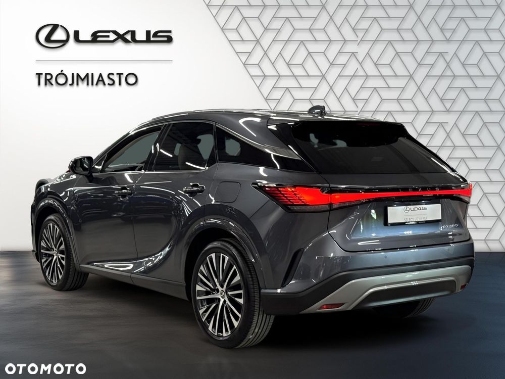 Lexus RX - 4