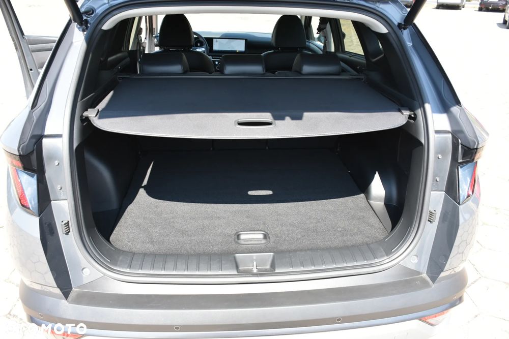 Hyundai Tucson 1.6 CRDi 48V-Hybrid 2WD DCT Prime - 37