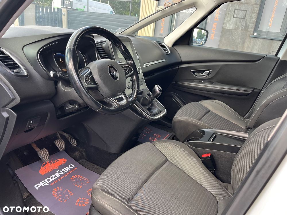 Renault Scenic - 7
