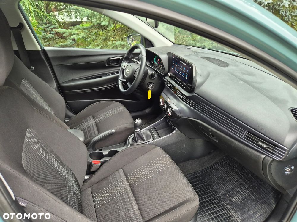 Hyundai i20 - 10