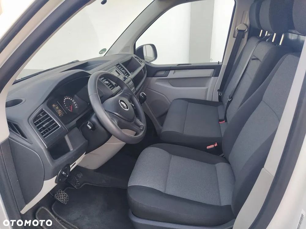 Volkswagen Transporter T6 - 5