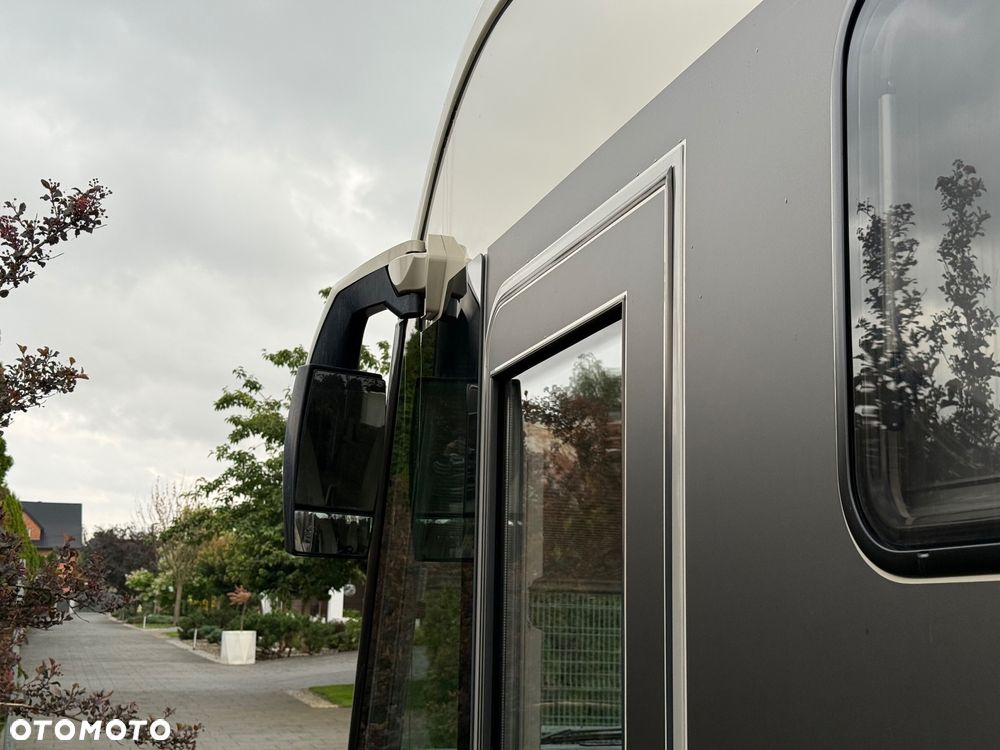 Frankia Platin 8400 3,0 V6 - 11