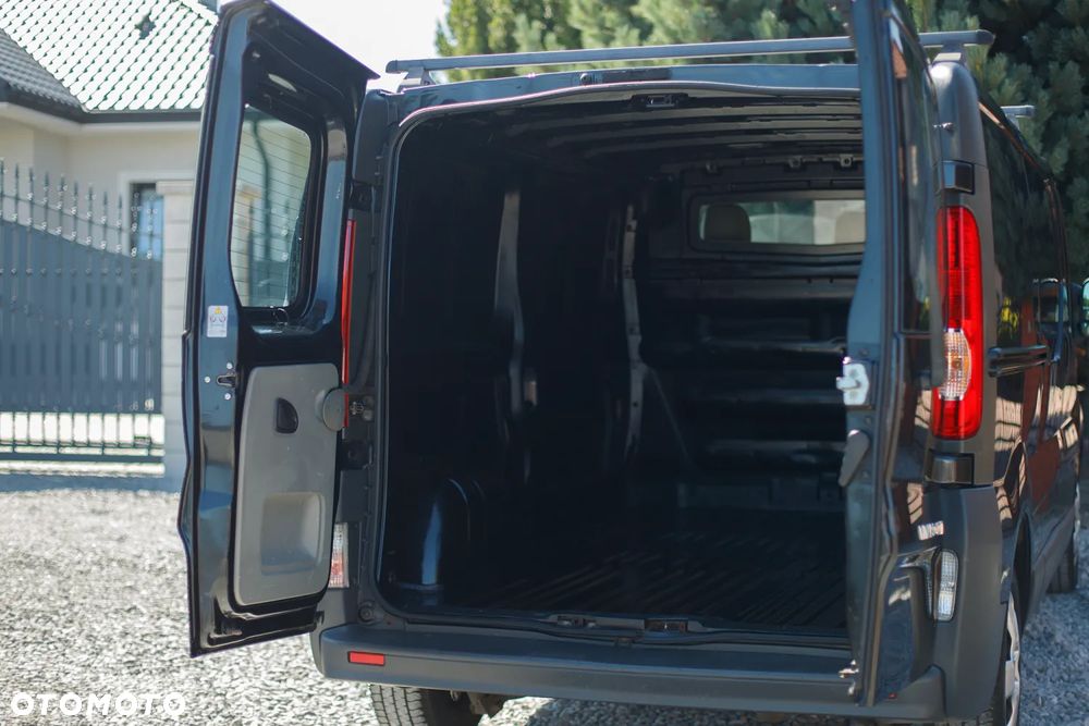 Opel Vivaro - 14