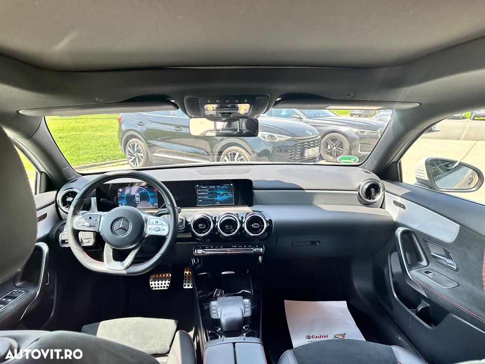 Mercedes-Benz CLA 220 - 10