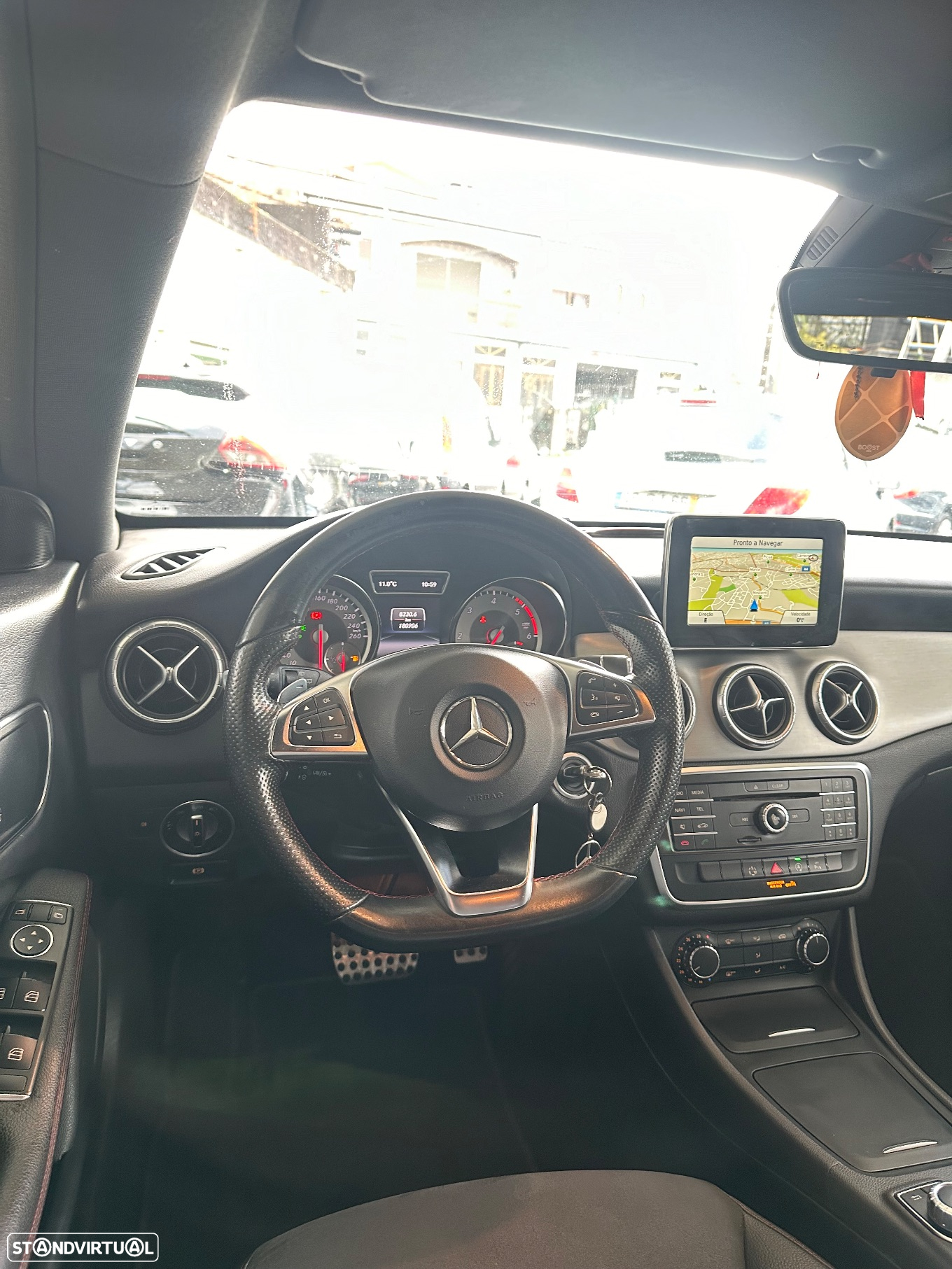 Mercedes-Benz CLA 200 d Shooting Brake AMG Line Aut. - 19