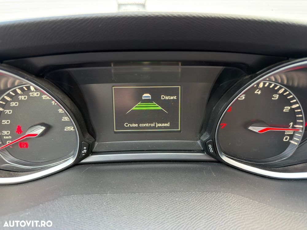 Peugeot 308 PureTech 130 GPF EAT8 Stop & Start Allure - 34