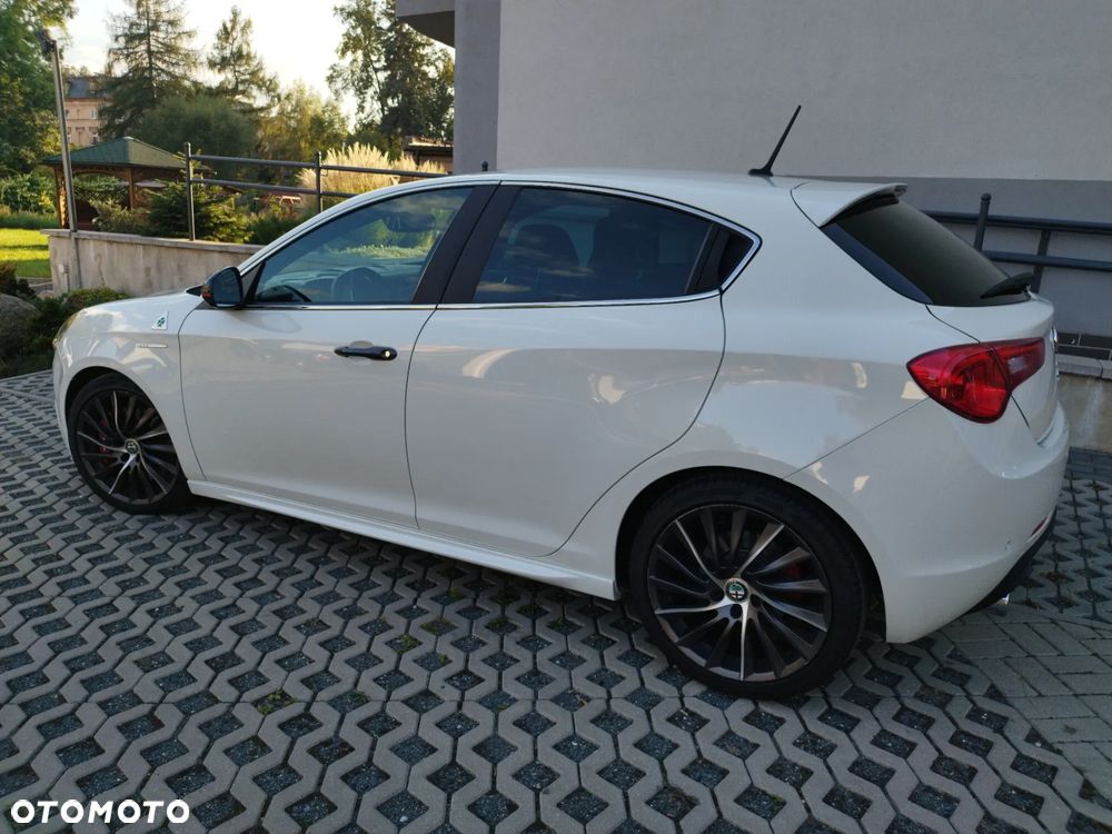 Alfa Romeo Giulietta 1750 TBi QV TCT - 16