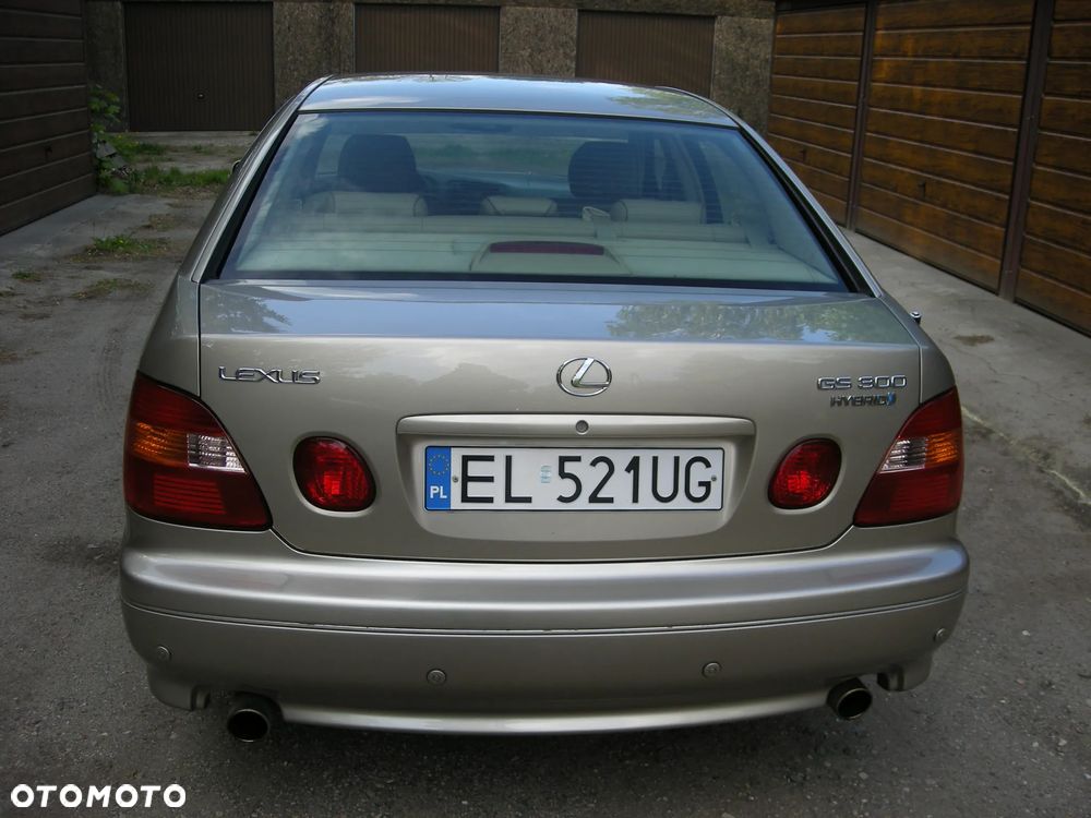 Lexus GS - 5