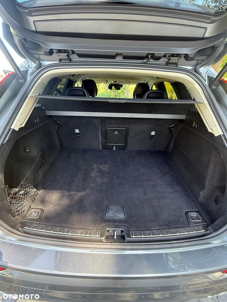 Volvo XC 60 D4 Inscription - 19
