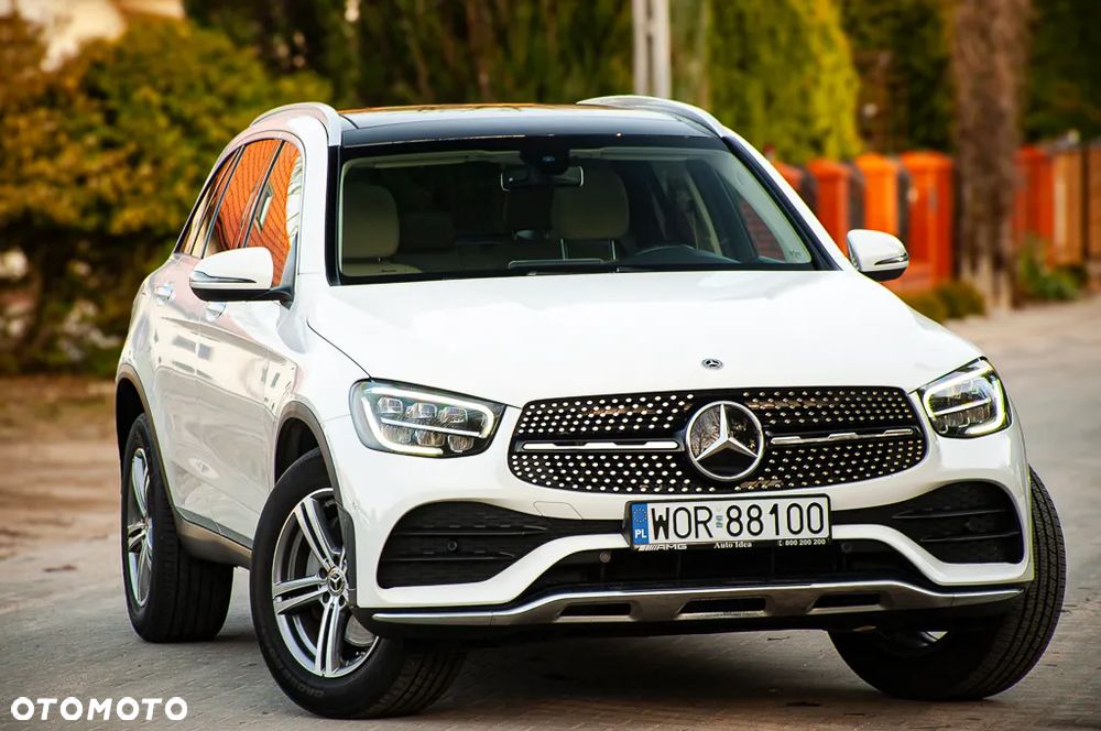 Mercedes-Benz GLC 300 4Matic 9G-TRONIC AMG Line - 7