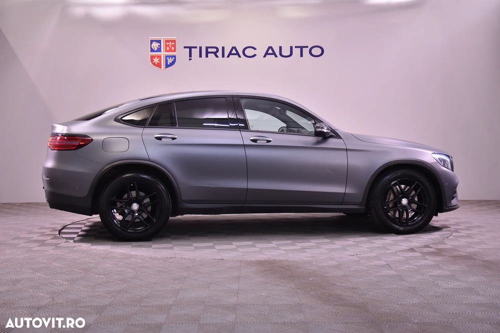 Mercedes-Benz GLC Coupe 300 4MATIC - 6