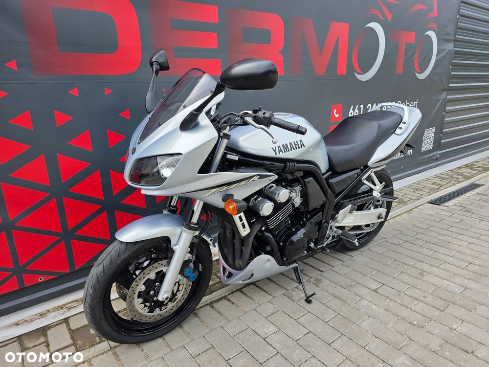 Yamaha FZS - 31
