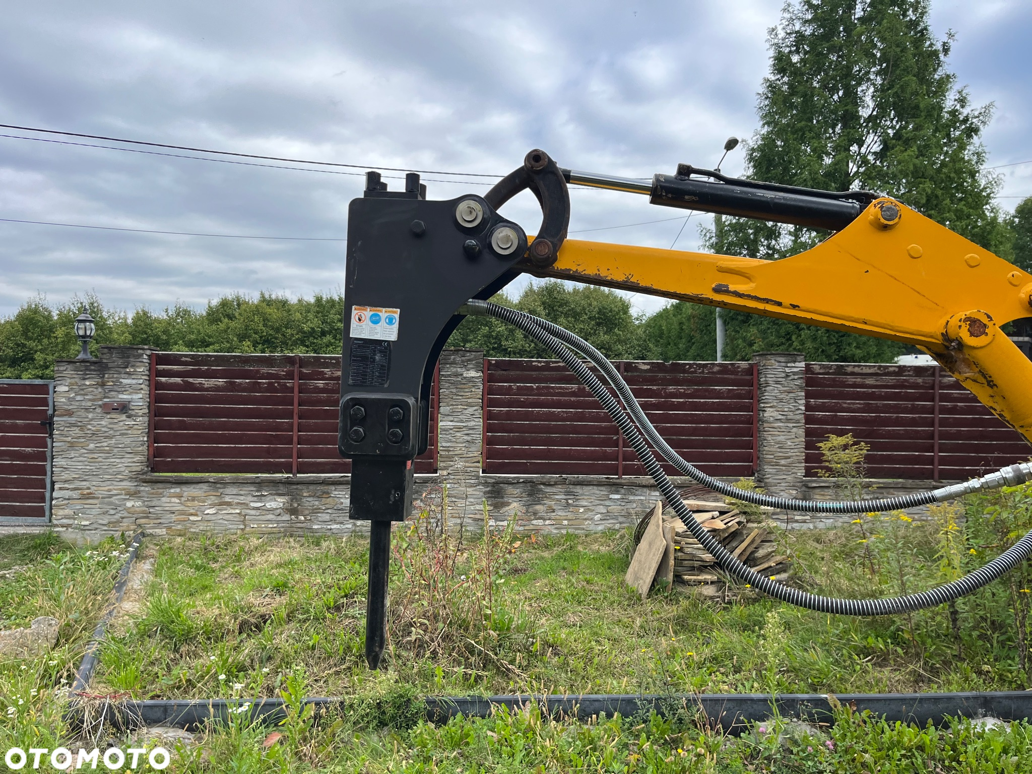 JCB 8008 - 5