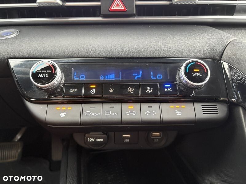Hyundai Elantra 1.6 Smart CVT - 19
