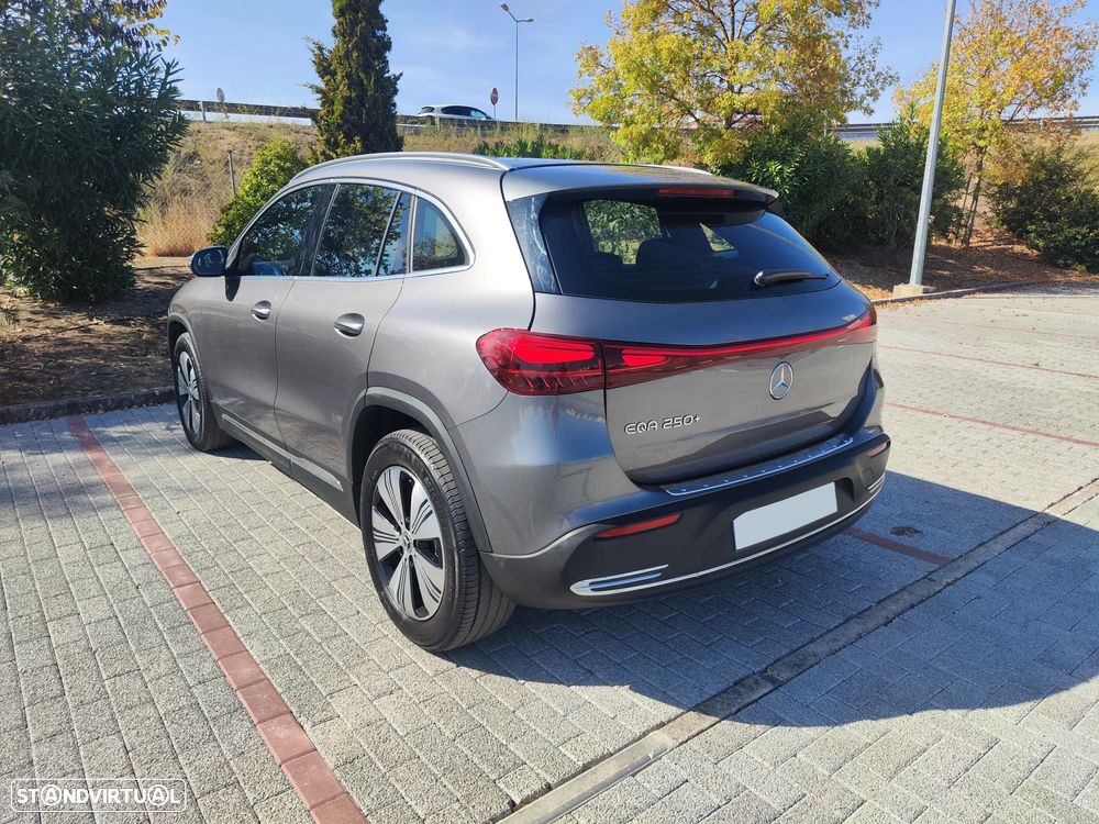 Mercedes-Benz EQA 250+ Progressive - 7