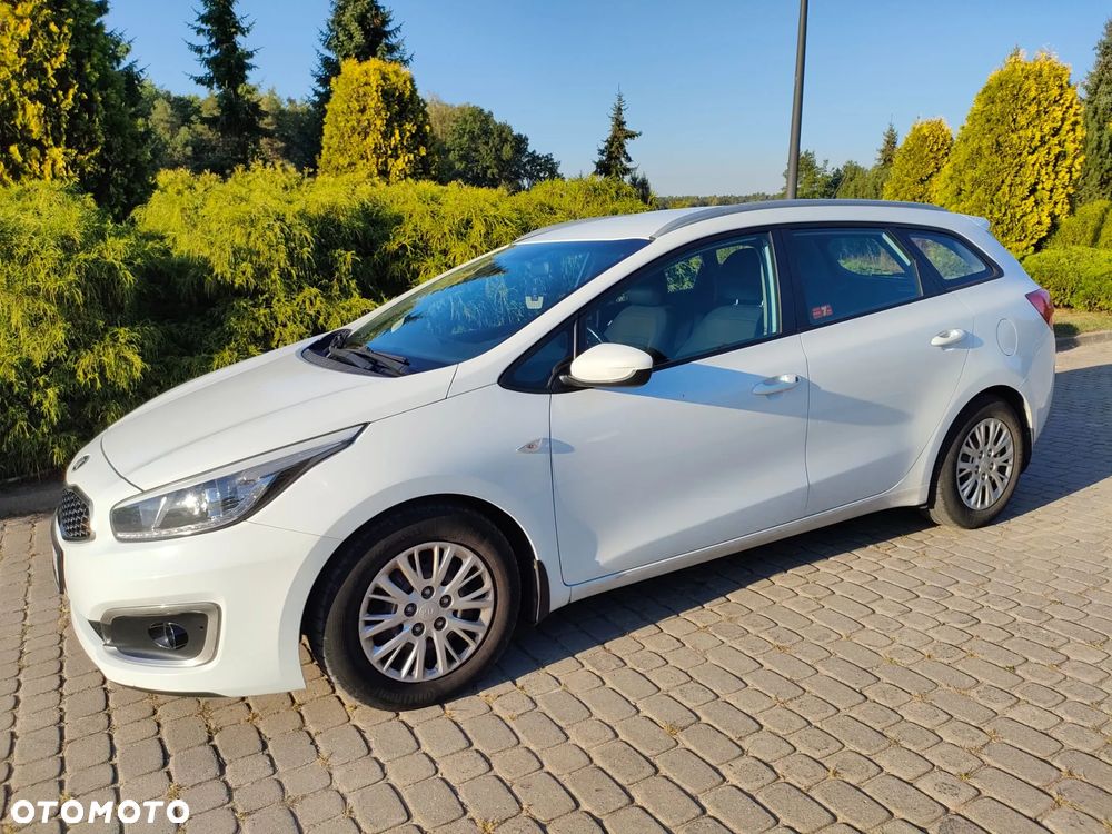 Kia Ceed 1.6 CRDi L - 1