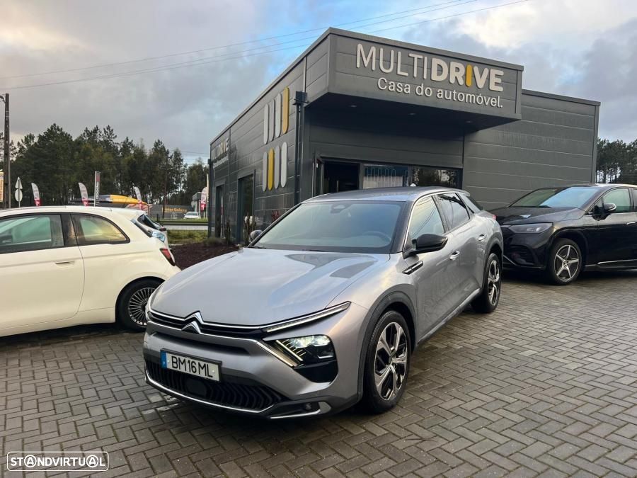 Citroën C5 X 1.6 Hybrid You e-EAT8 - 1