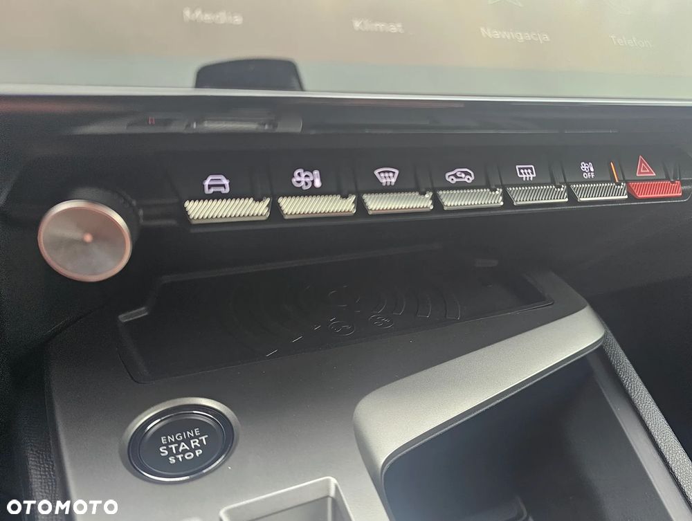 Peugeot 408 1.2 PureTech mHEV Allure S&S e-DCS6 - 15