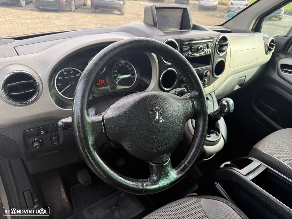 Peugeot Partner HDi FAP 110 Family - 16