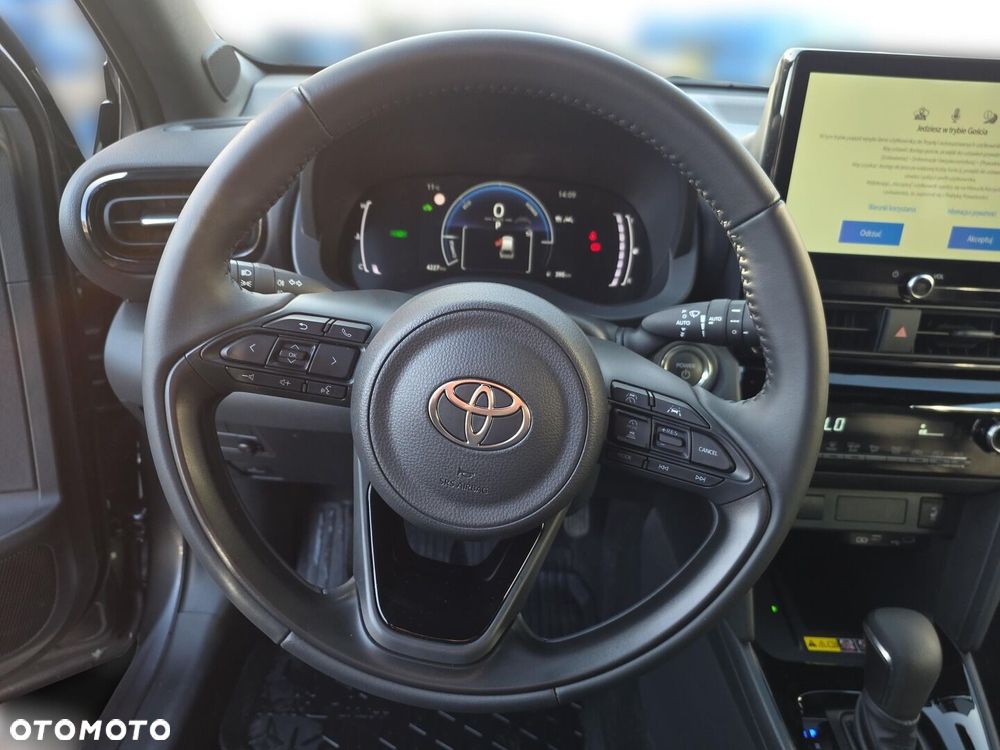 Toyota Yaris Cross Hybrid 1.5 Style - 17