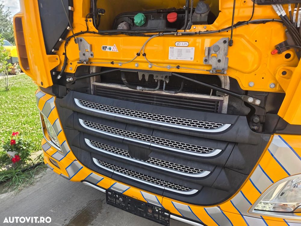DAF XF 530 6x4, 2021, 370.795km, FULL OPTION, cutie AUTOMATA+RETARDER, Aer cond STATIONARE, FRIGIDER, proiectoare, girofar, kit basculare, 2 x 600l, Masa totala 78t, rulat doar in GERMANIA, STARE FOARTE BUNA, posibil leasing 4 ani-PROMOTIE 52.900 EUR+Tva - 38