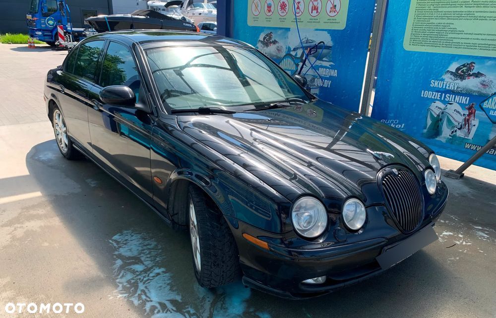 Jaguar S-Type - 1