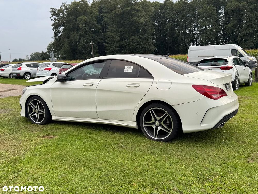 Mercedes-Benz CLA 220 CDI 7G-DCT AMG Line - 10