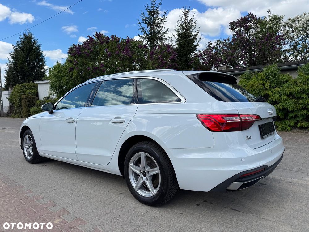 Audi A4 Avant 30 TDI S tronic advanced - 4